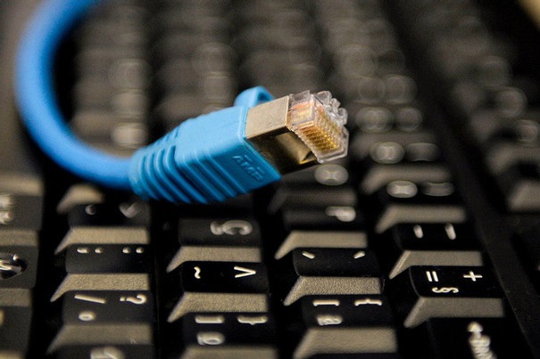 Хэшрейт BTC-сети упал на 13,4 % из-за отключения Интернета в Казахстане