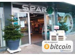 Голландский супермаркет принимает Bitcoin